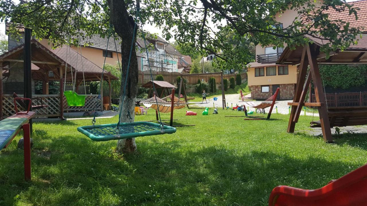 Pensiunea Sarah Bran Бран Экстерьер фото
